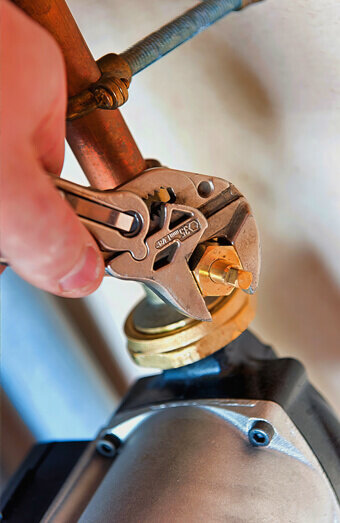 https://plumbermounthawthorn.com.au/uploads/2025/06/gas-plumbing-913118.jpg