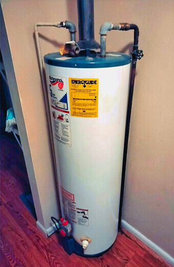 https://plumbermounthawthorn.com.au/uploads/2025/06/hot-water-375140.jpg