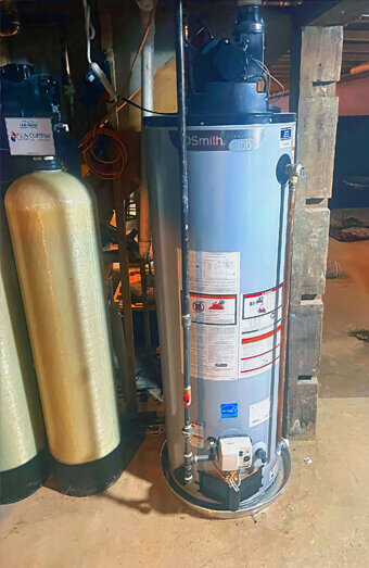 https://plumbermounthawthorn.com.au/uploads/2025/06/hot-water-724173.jpg